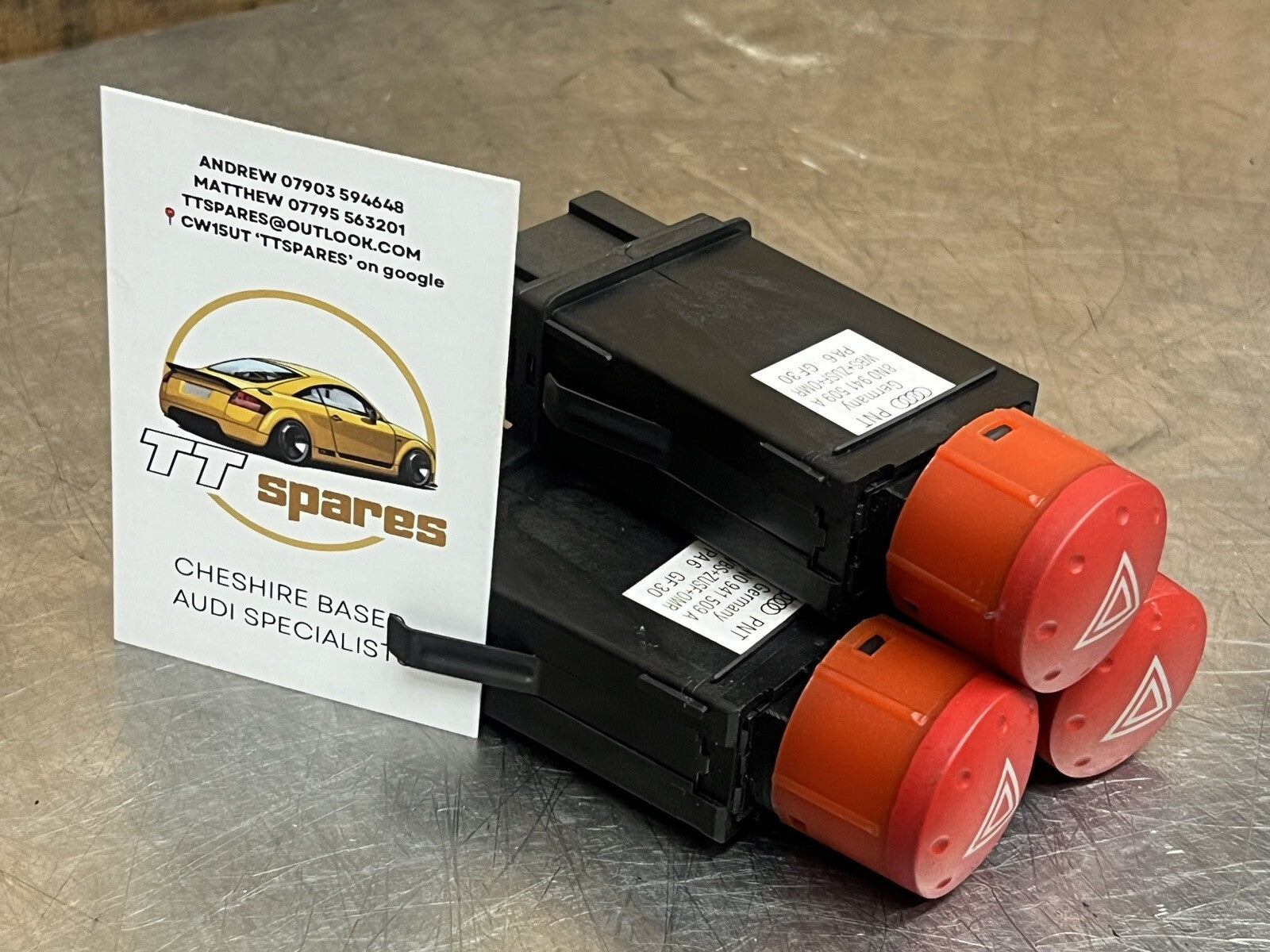 Audi TT Mk1 99-06 Hazard Warning Switch Button  A / B 8N0941509A