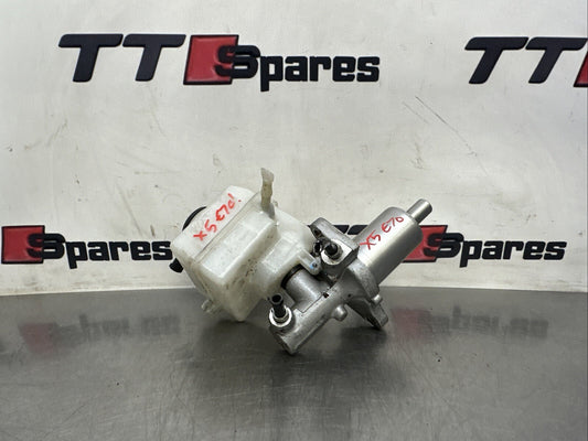 BMW Master Brake Cylinder BMW X5 E70 6771718
