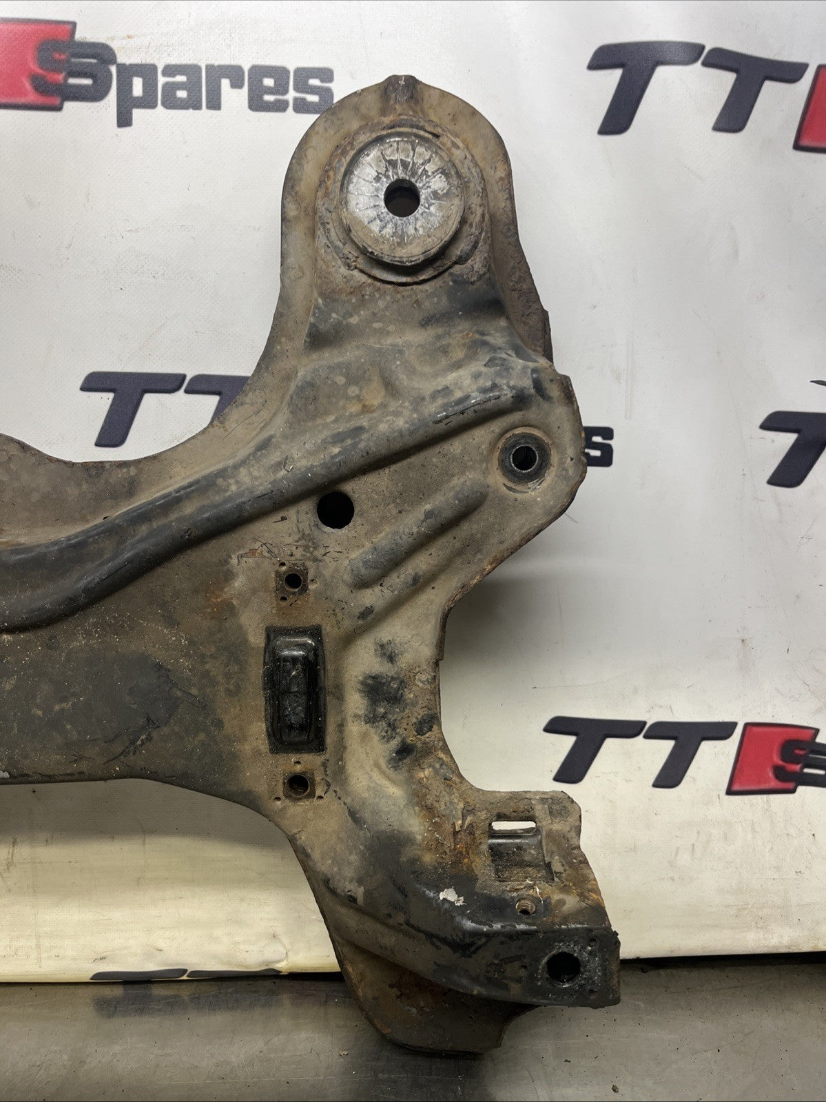 Audi Tt Mk 1 Coupe Front Subframe Good Condition 1.8T