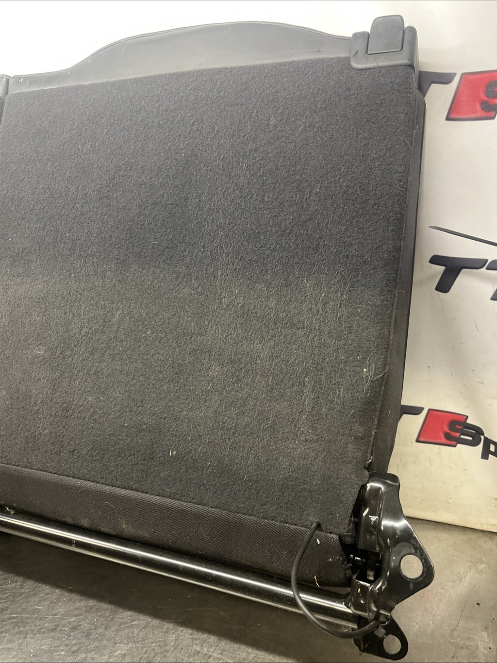 AUDI TT MK2 06-11 8J REAR SEAT UPPER BENCH BACK REST LEATHER