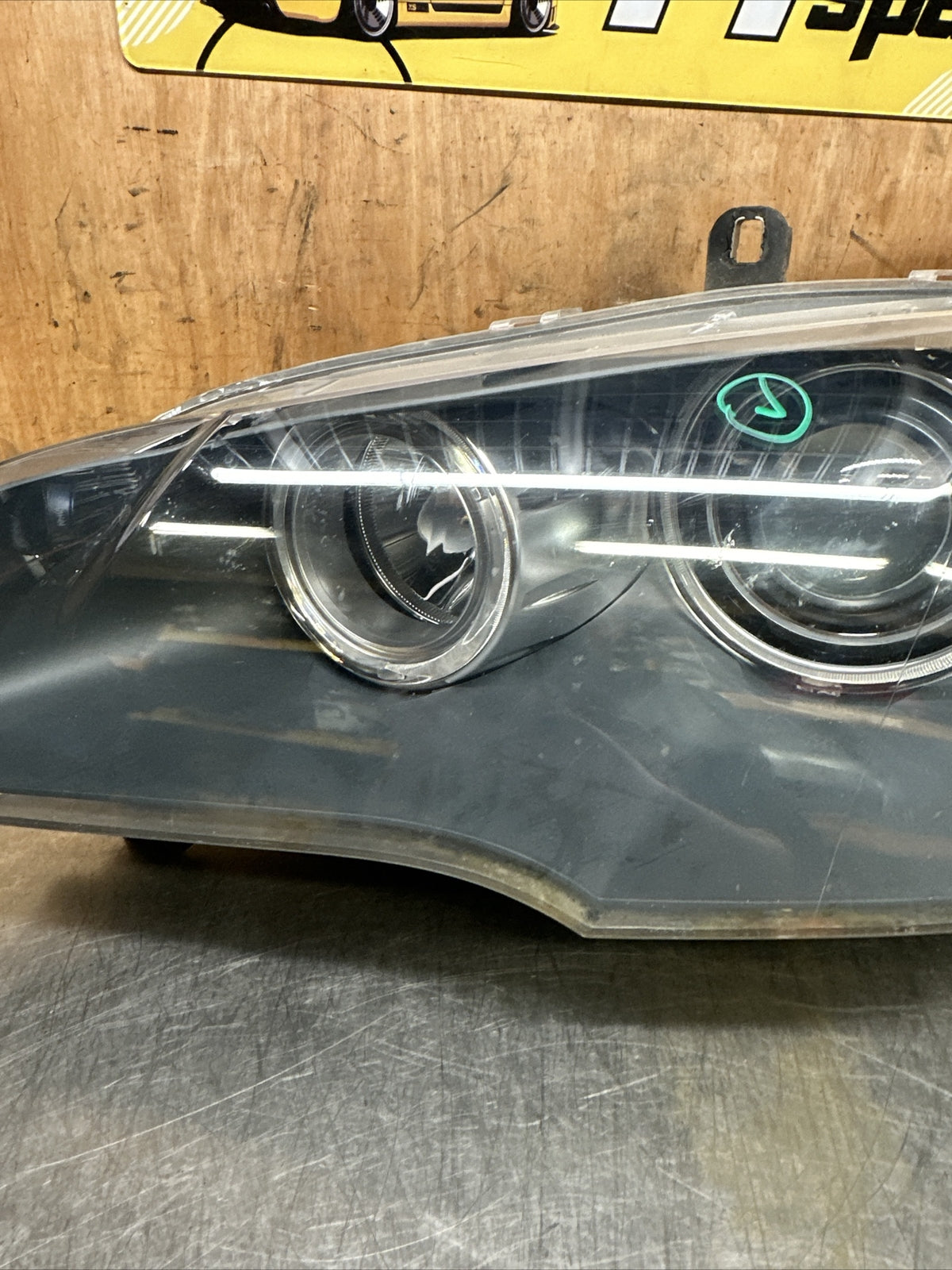 7158931 BMW X5 E70 2008 RHD left headlight