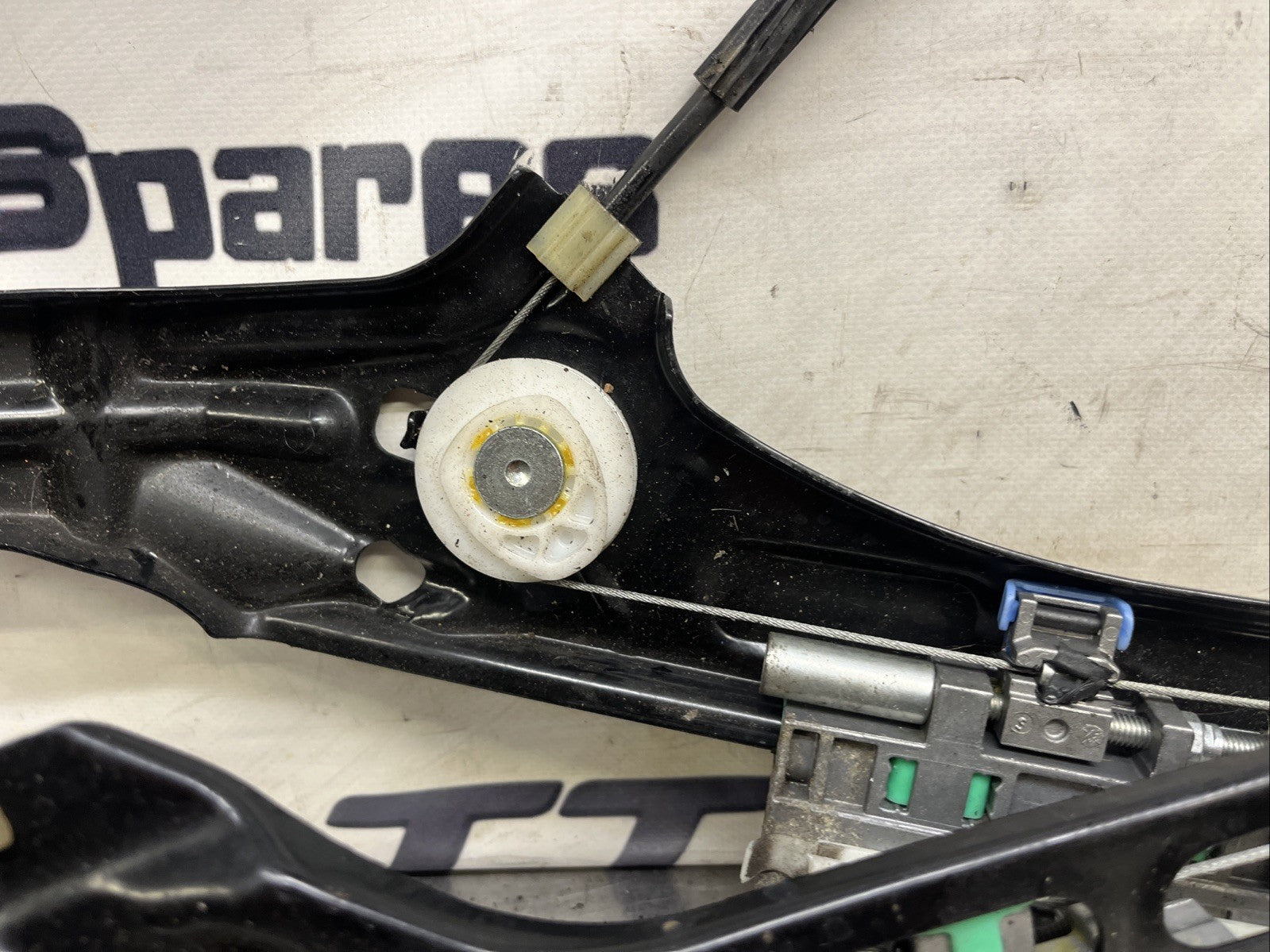 AUDI TT MK2 2006-2014 8J COUPE PASSENGER LEFT SIDE WINDOW REGULATOR 8J0837461E