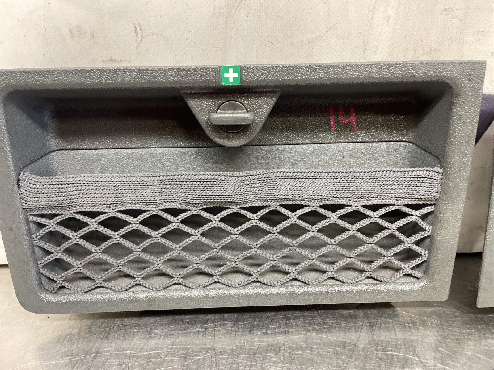 AUDI TT 8N MK1 Roadster Access Panel PAIR Gray 8N7867401 8N7867402