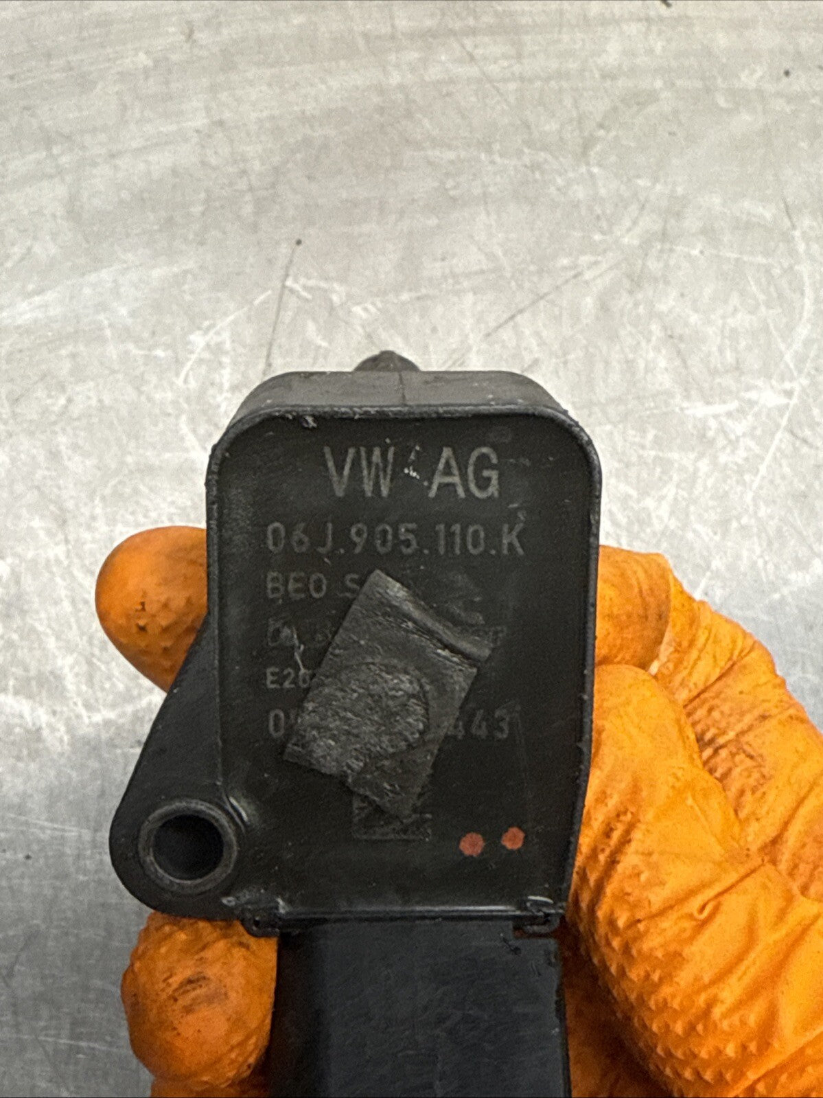 GENUINE VW GOLF R MK7 AUDI S3 8V 2.0 IGNITION COIL 06J905110K 06J 905