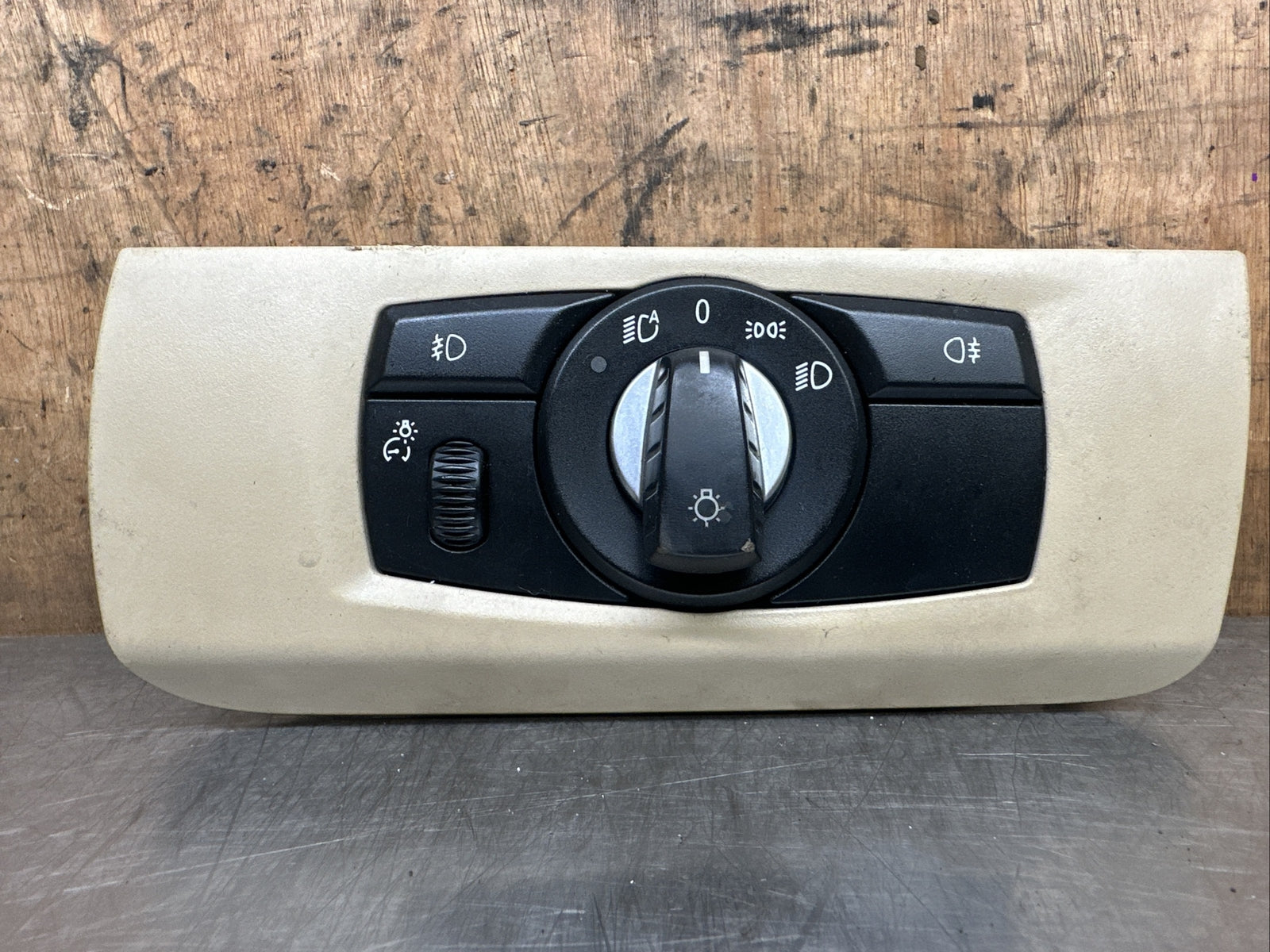 9134726 BMW E60 E61 E70 E71 X5 Lci Headlight Switch Headlight control Unit  