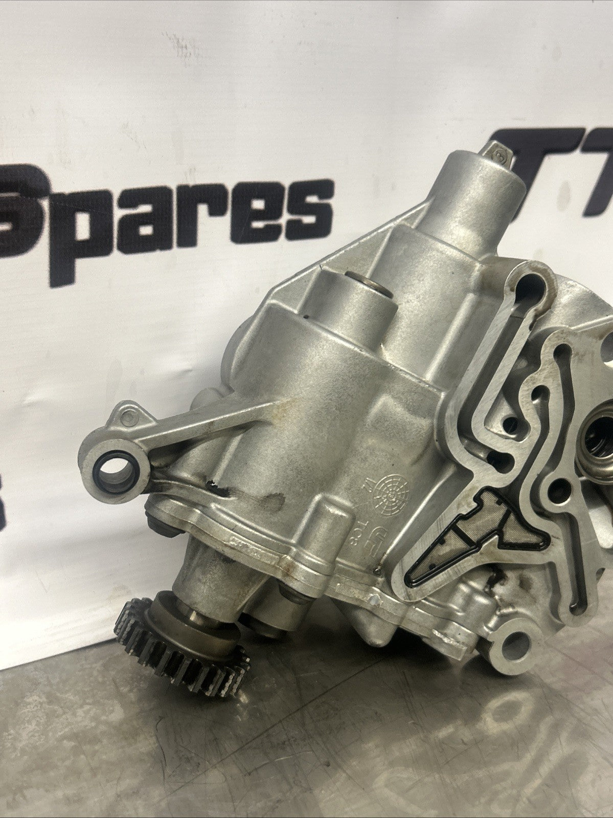 2016 AUDI A3 OIL PUMP 2.0 PETROL CJXC 06H115107BF