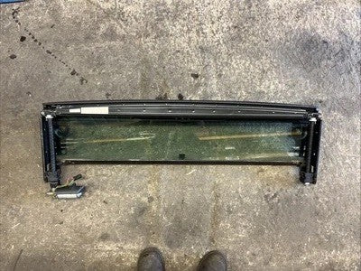 Audi TT Mk1 Roadster Convertible Glass Retractable Wind Deflector 8N7862953