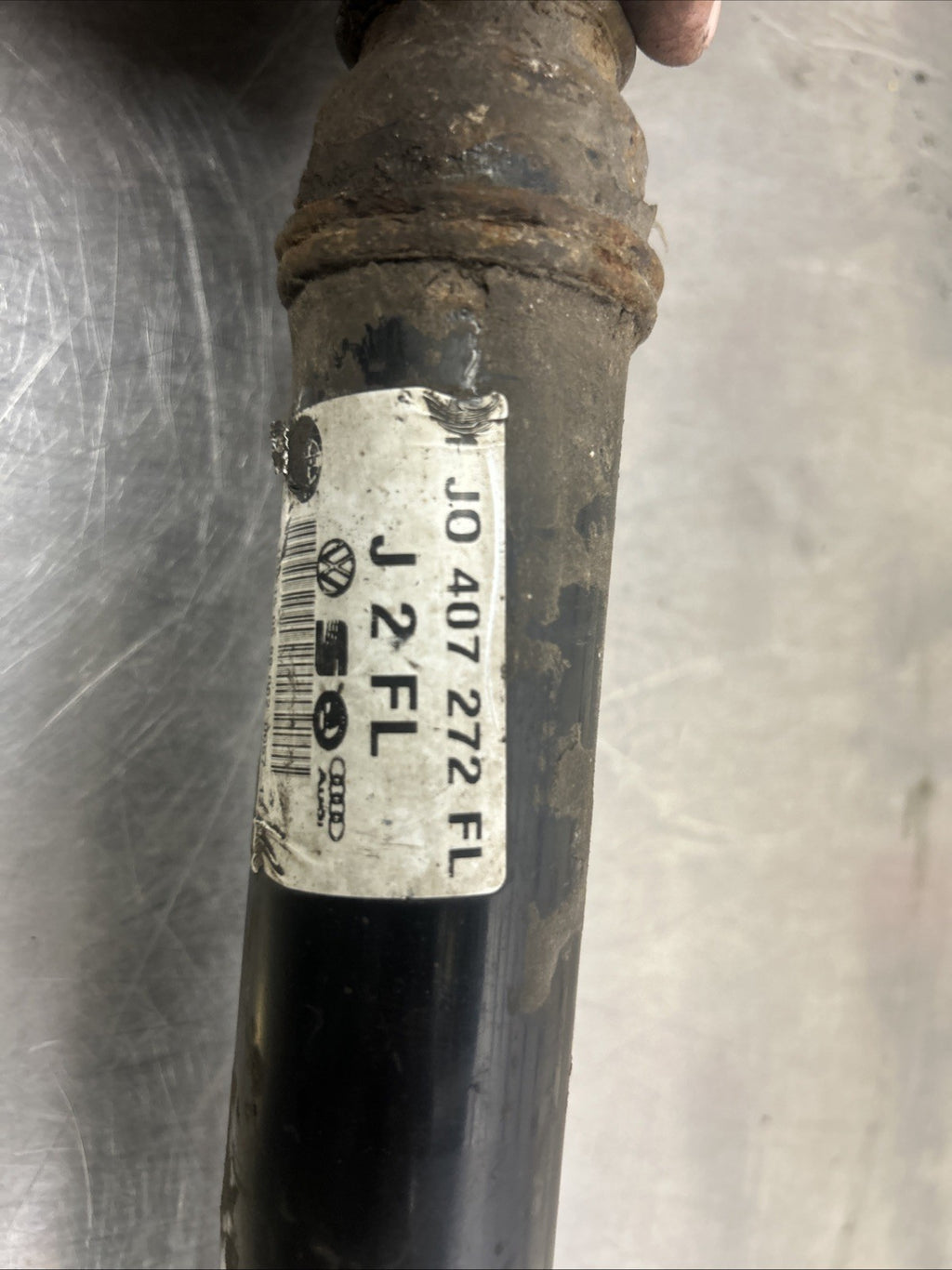2000-2004 VW Golf MK4 2.8 V6 4motion Front Right OSF Driveshaft  Genuine 