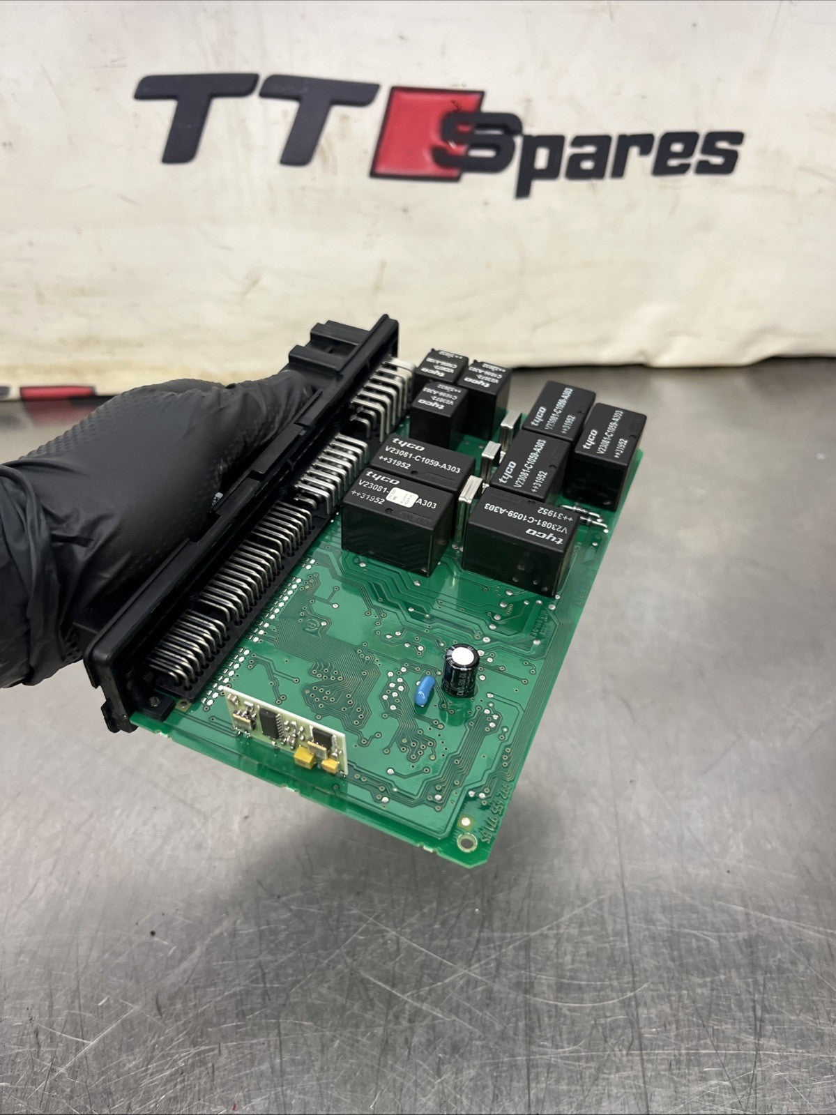 Audi TT Convertible CCM comfort control module 8N7962267E Roadster 8N