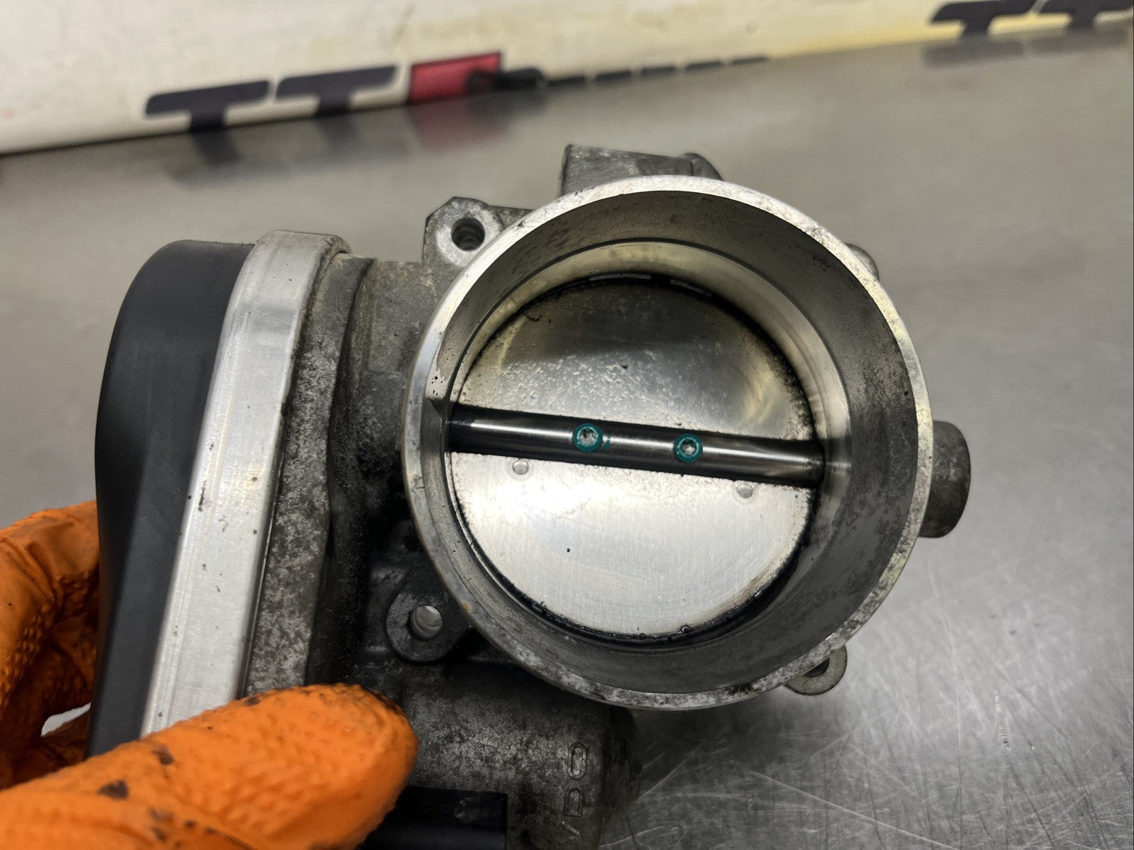 VW AUDI GENUINE THROTTLE BODY 022133062AG MODULE 3.2 V6 BUB  TT A3 R32 GOLF