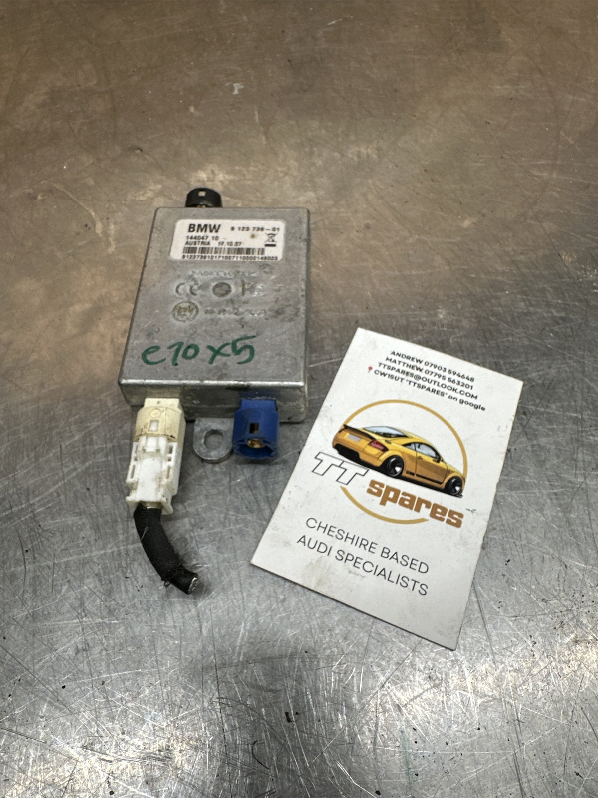  912373901 BMW X5 E70 M SPORT AUX IN SOCKET CONNECTOR -