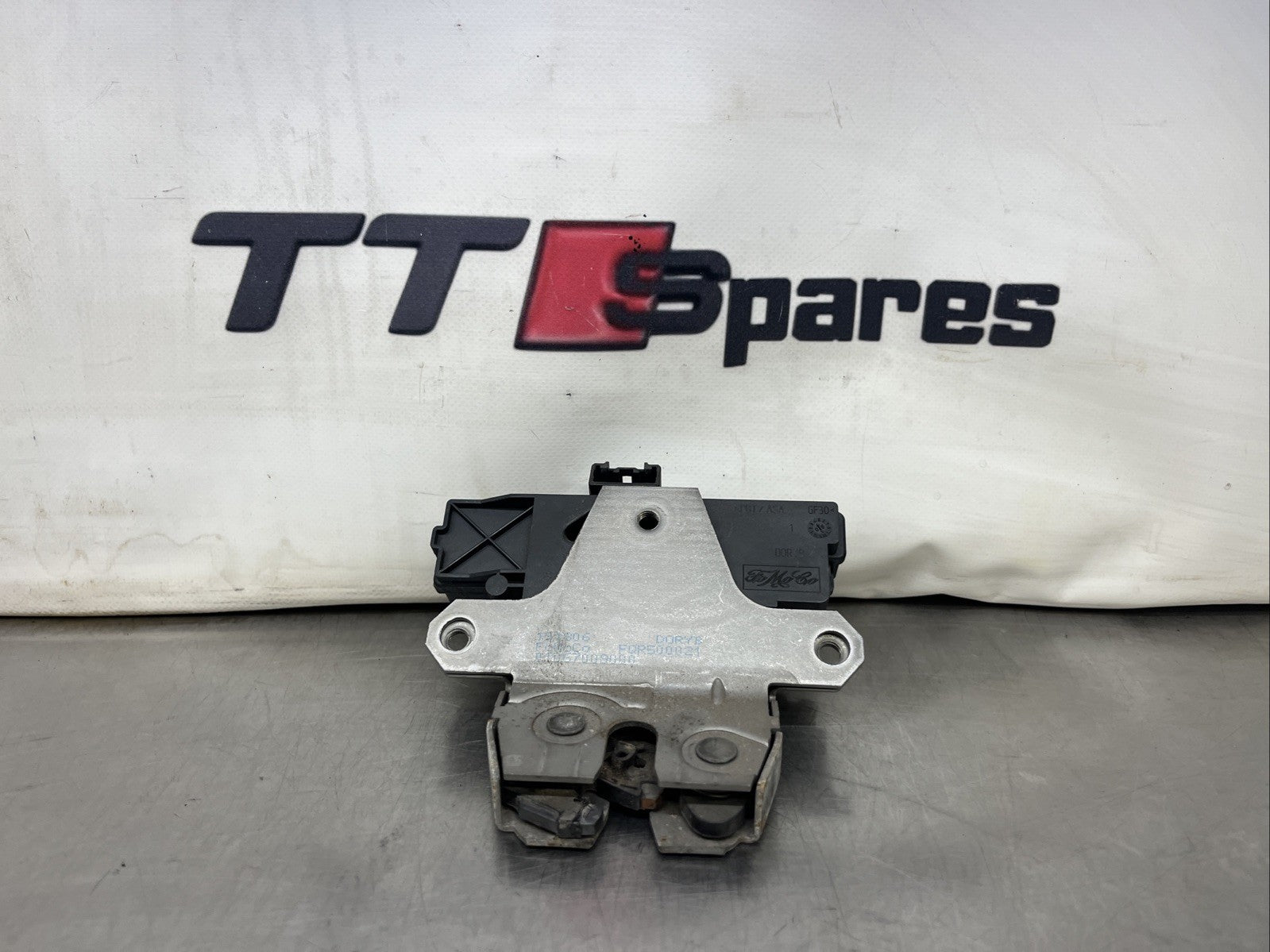 FQR500021 2005 LAND ROVER RANGE ROVER SPORT 2.7 TDV6 HSE  LOWER TAILGATE LOCK