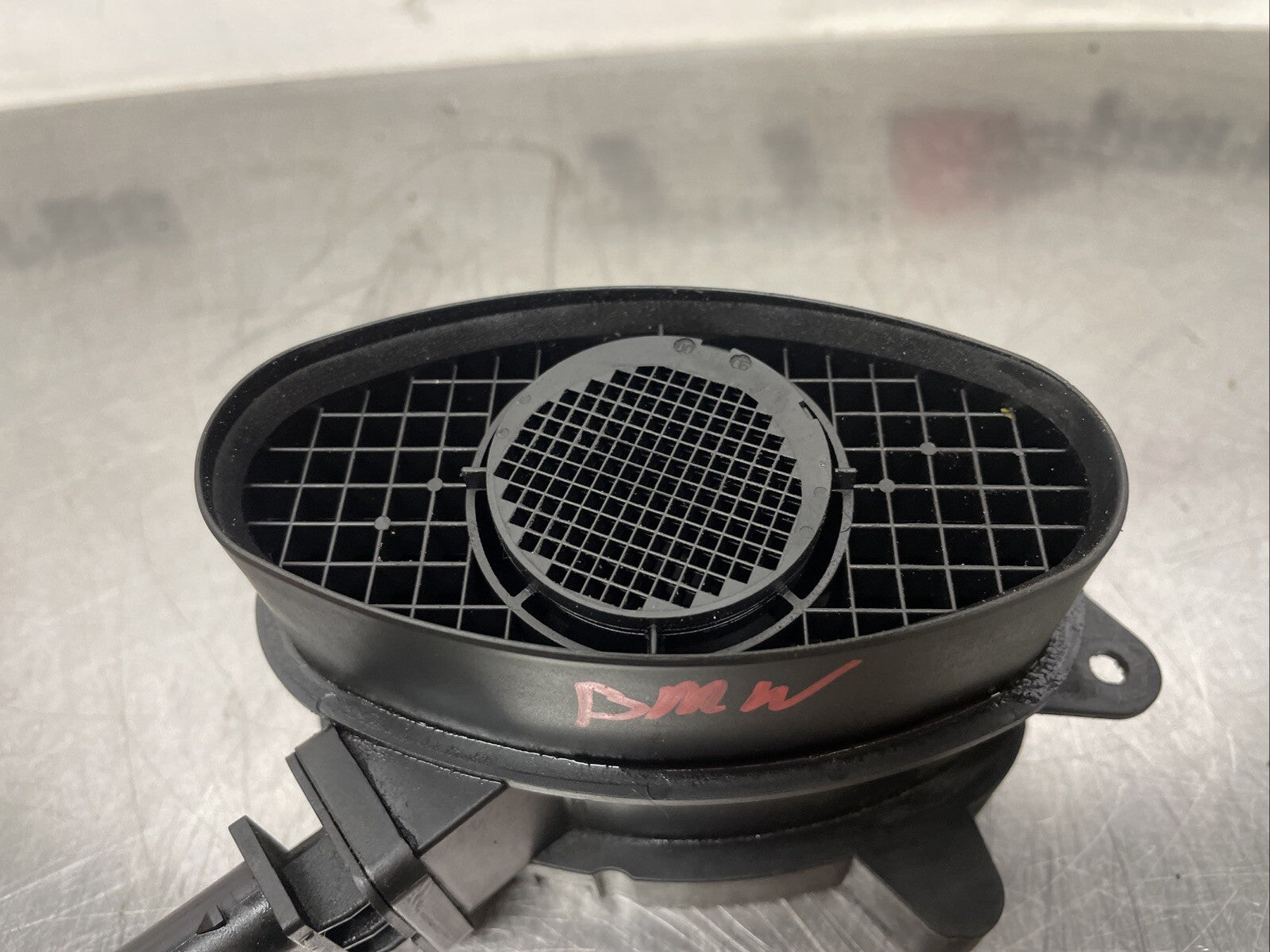 BMW 7 SERIES E66 730 AIR FLOW MASS METER SENSOR 0928400504 IN WORKING  ORDER 