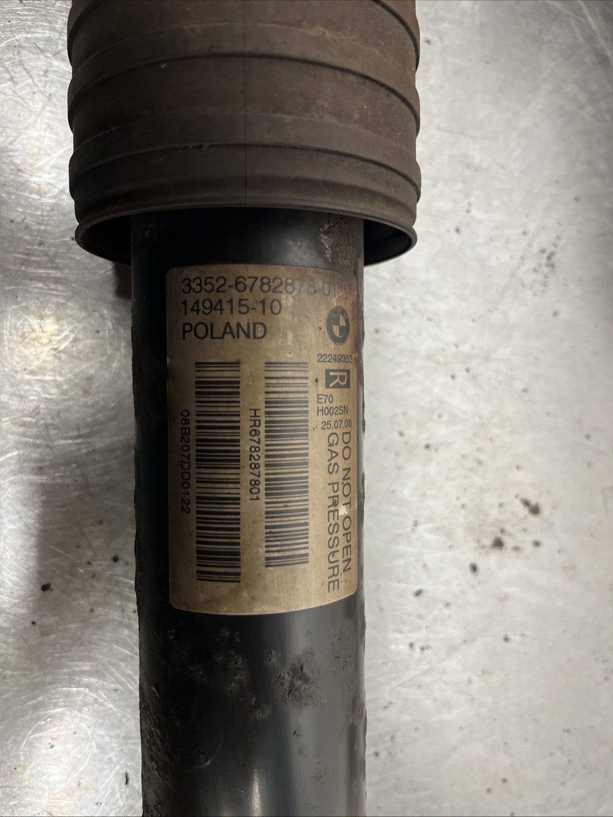 BMW X5 E70 07-13 REAR SHOCK ABSORBER SET OF TWO 6781932 6781931