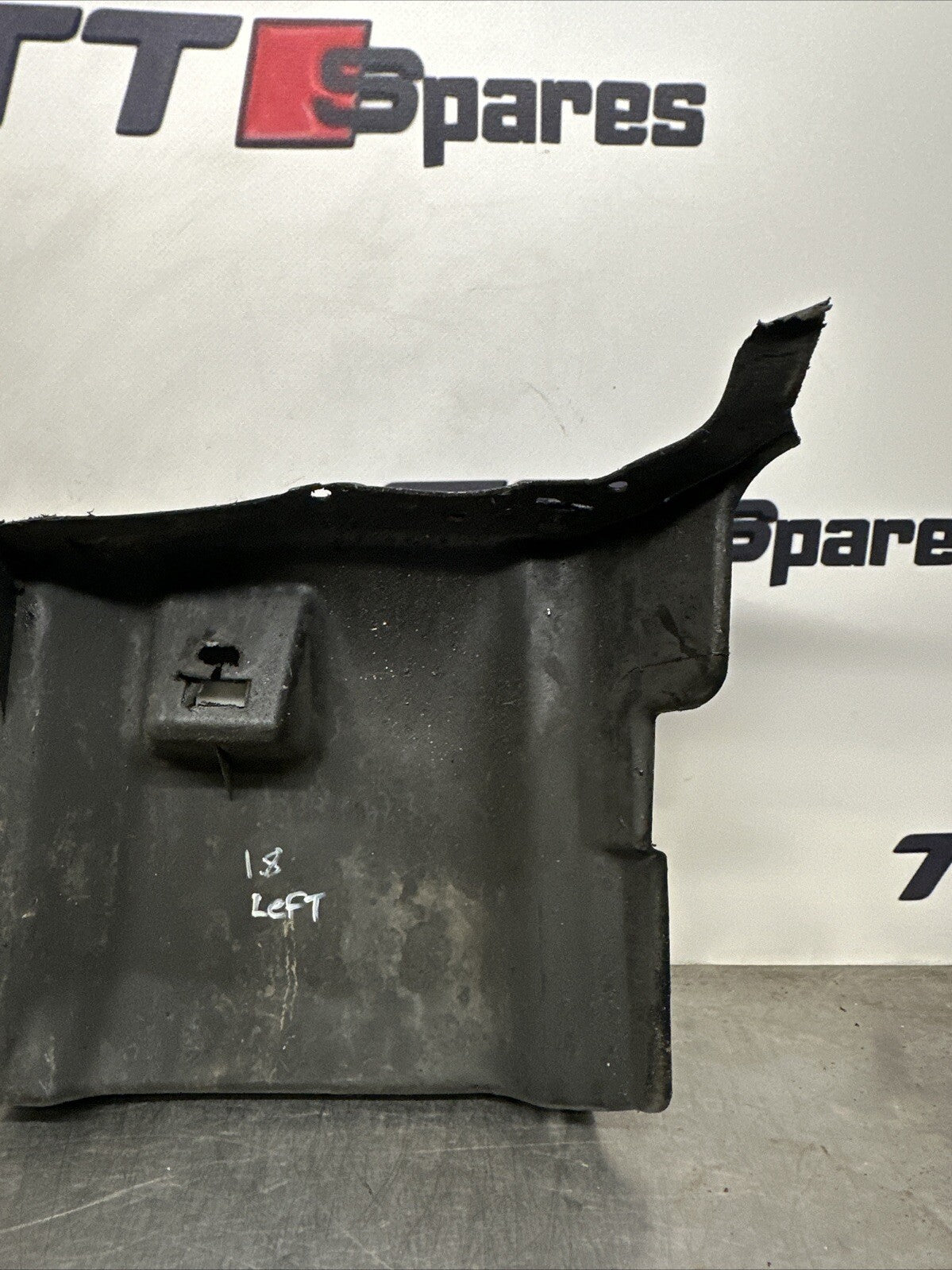 Seat Leon 1M Front NS Left Wheel Arch Liner Insert Extension For Auto 8N0825245D