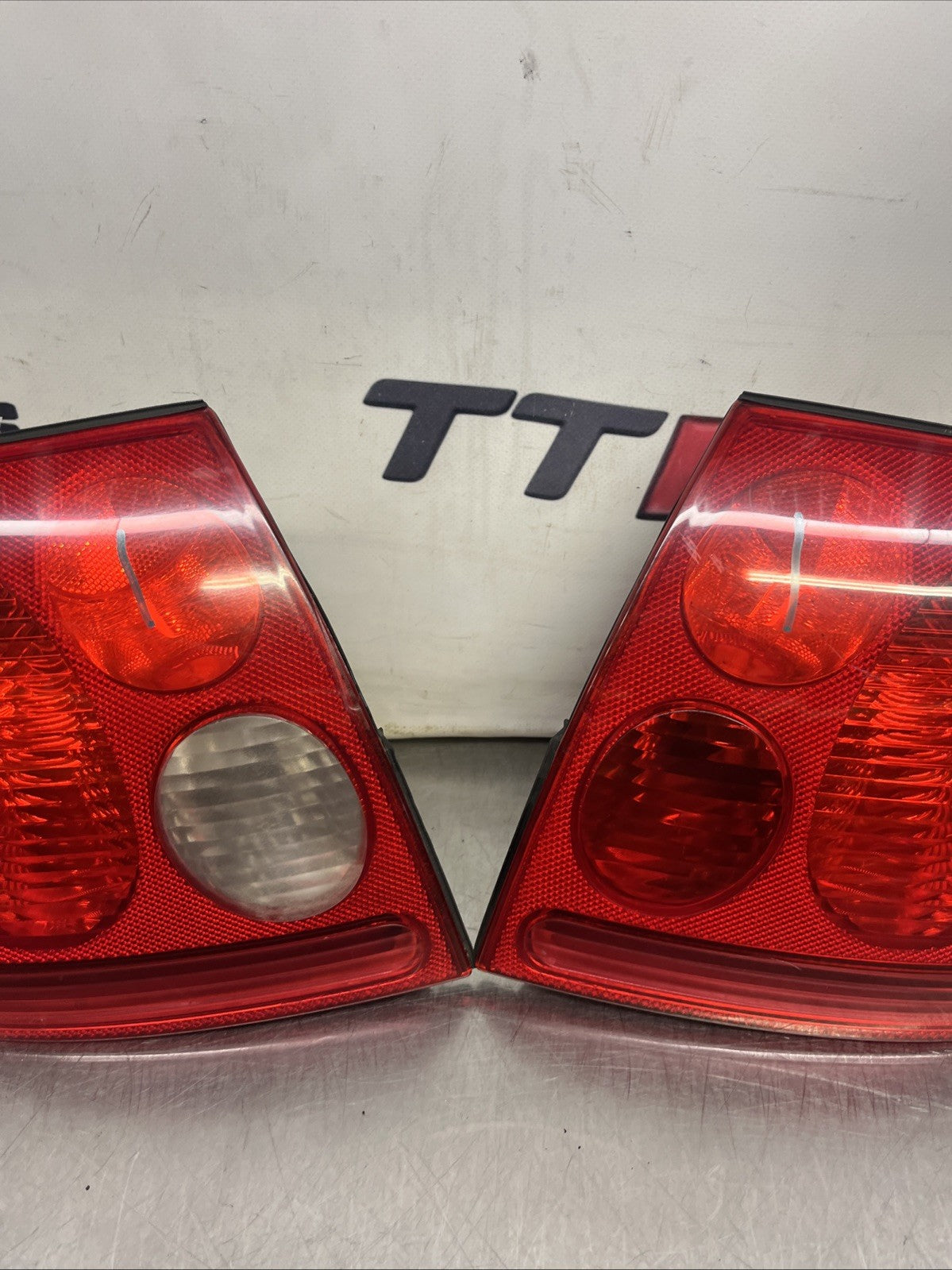 AUDI TT MK1 REAR LIGHTS PAIR 8N 99-06 Late Clear Reverse mint