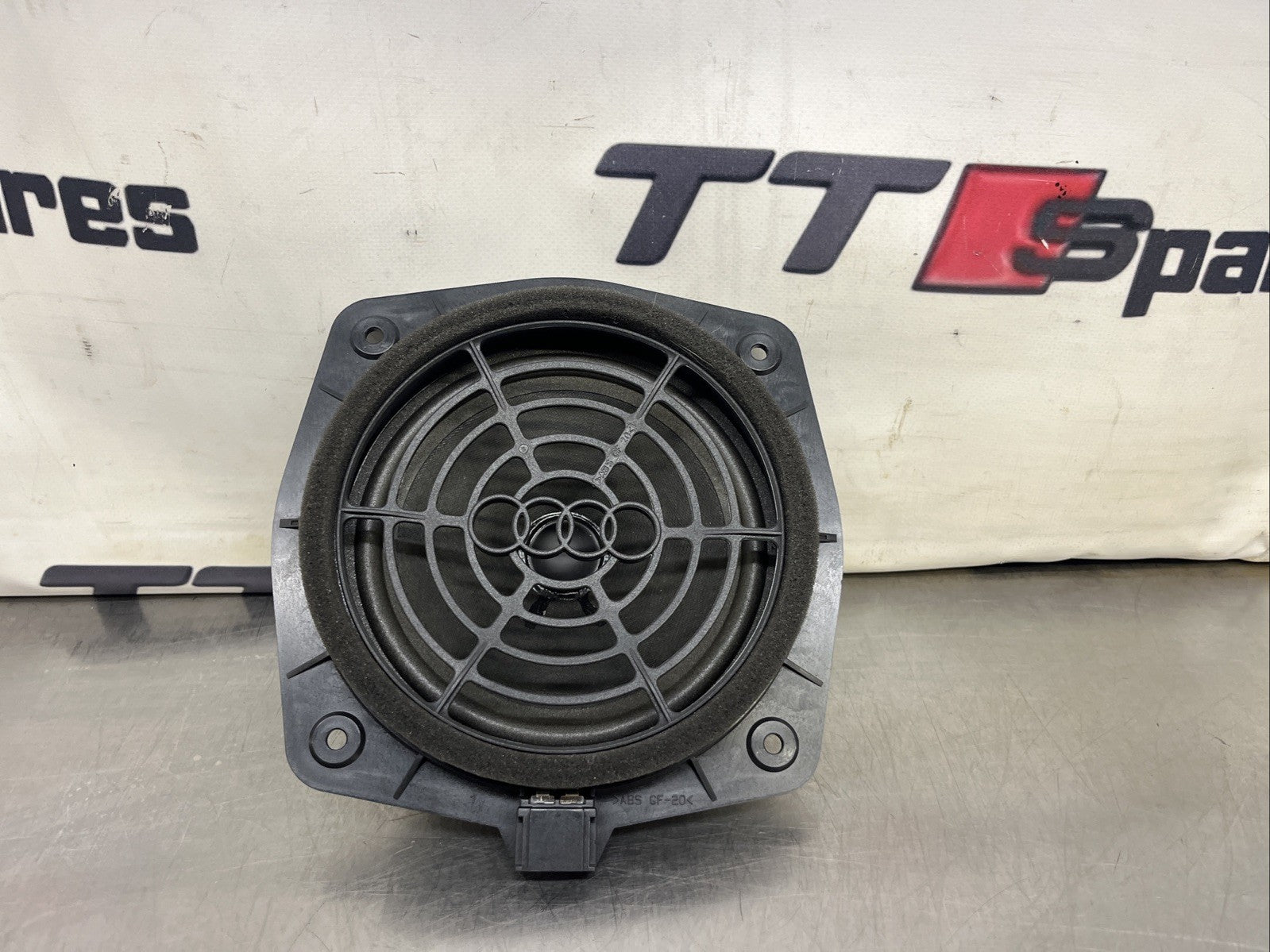 Audi TT 8J Mk2 Rear Quarter Panel Speaker 8J0035411