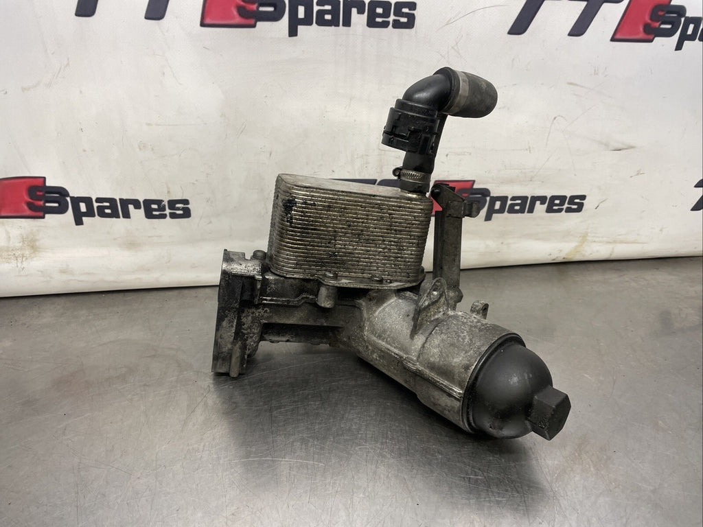 BMW X5 E70 2007 - 2013 3.0 DIESEL OIL COOLER & FILTER HOUSING 7788453