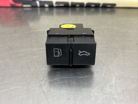 Audi TT 8J Tailgate Switch Boot Trunk Lid Fill Flap Open Release Button 7463162