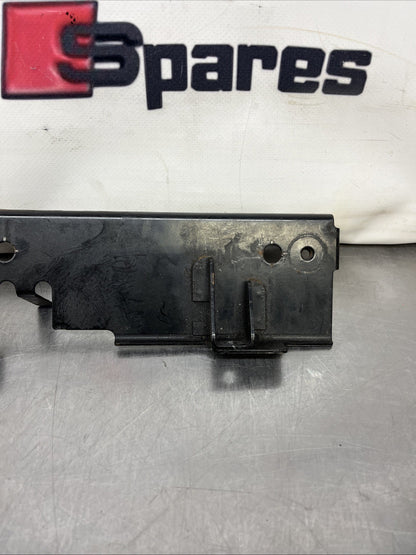 06A 103 911 N Audi TT 8N Solenoid Valve  Bracket 225hp Under Inlet Manifold Oil