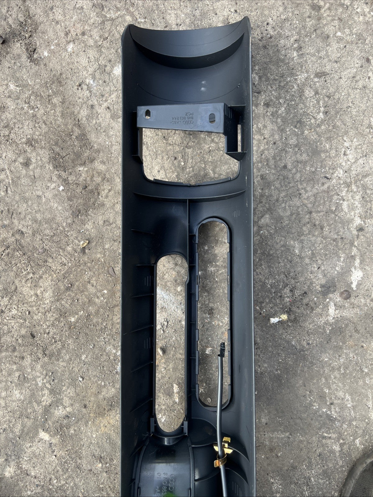 Audi TT Mk1 8N 1998-2006 Centre Console Assembly with Rear Cubby Door in Black