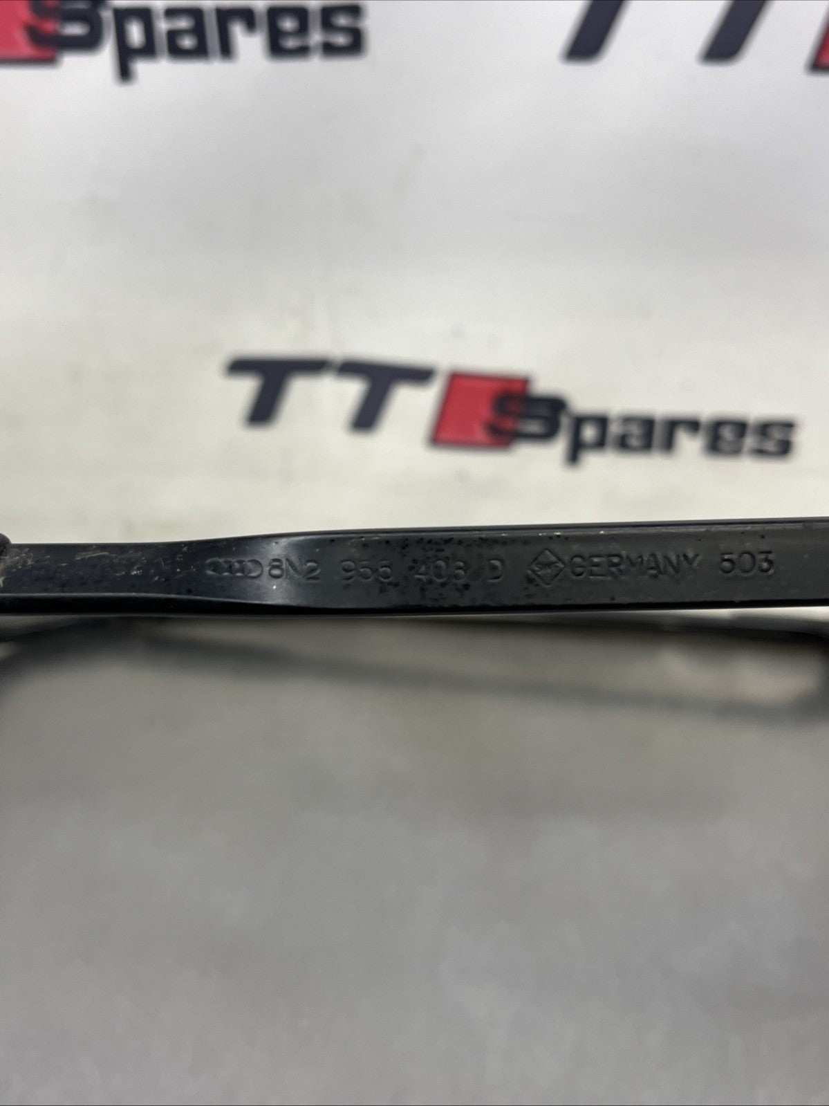 AUDI TT MK1 FRONT WIPER ARMS FACELIFT TYPE (8N QUATTRO 98-06) UPGRADE LATER TYPE