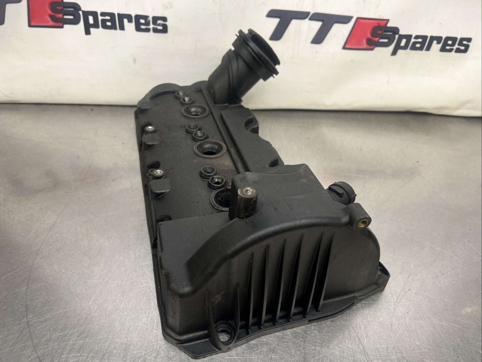 AUDI Q7 MK1 4L ROCKER COVER LEFT SIDE 3.0 TDI CRCA - CRC DIESEL 2012  