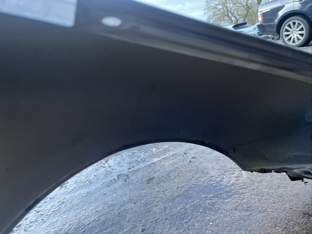 PORSCHE BOXSTER 2005 987 passenger side near Wing good condition