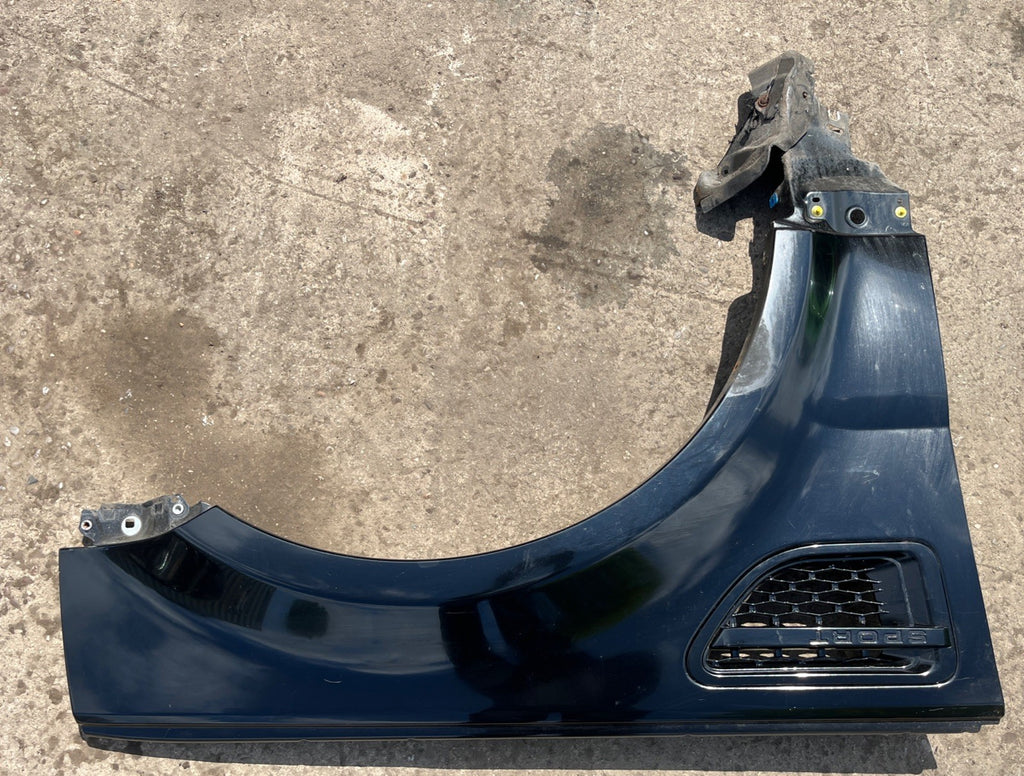Land Rover Range Rover Sport Right Driver O/S Wing P/C Java Black 697 Mk1 05-13N