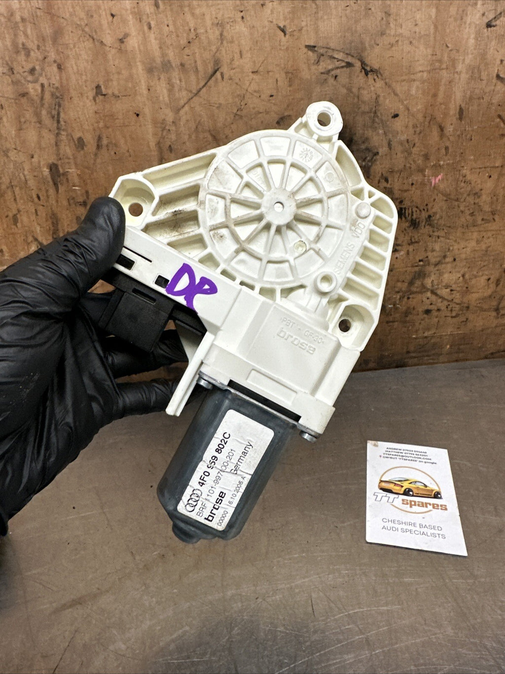 4F0959802C 2005 AUDI S6 A6 C6 DRIVER SIDE REAR WINDOW MOTOR 