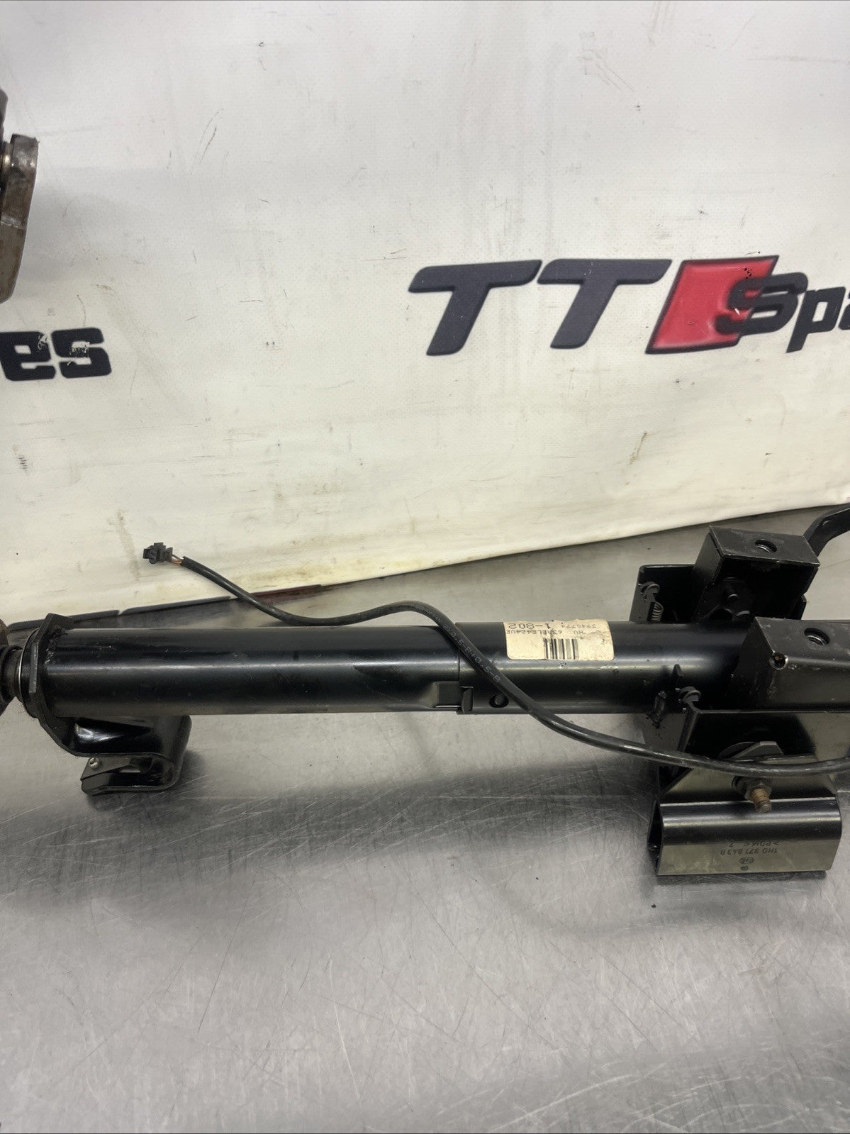 VW Golf 3 convertible 1H0419561C steering linkage with ignition lock and key