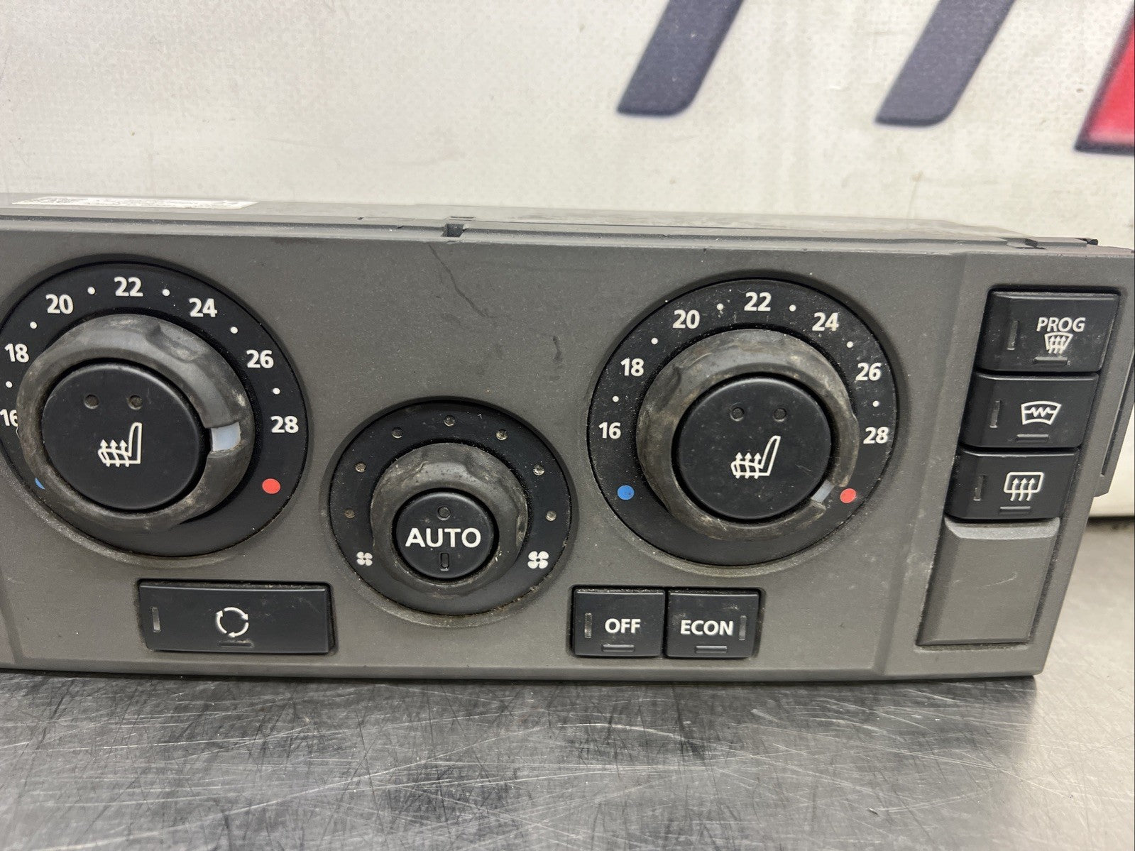 Land Rover Discovery 3 Tdv6 Mk3 2006-2008 Heater Control Panel JFC500950