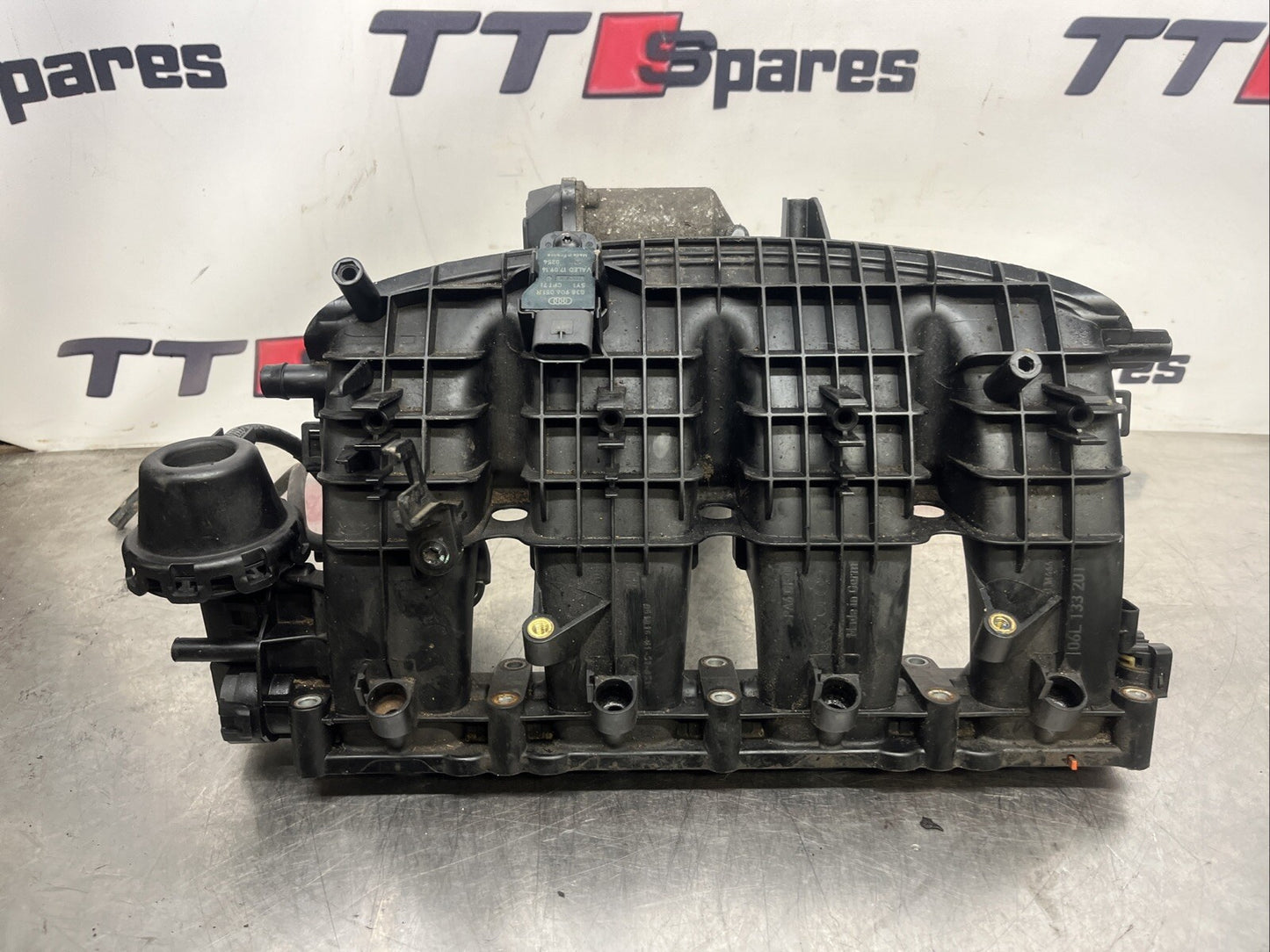 GENUINE 13-16 AUDI S3 8V GOLF R MK7 INLET MANIFOLD 06F133201AH 038906051R
