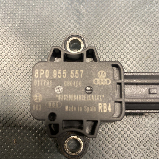 AUDI A4 B7 AIRBAG CRASH IMPACT SENSOR 8P0955557