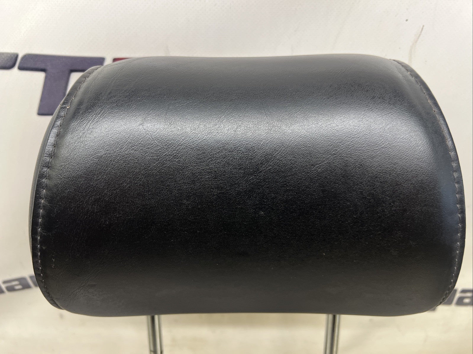 Audi TT 8N Mk1 Roadster Front Seat Headrest Feather Grey Leather 8N7881903