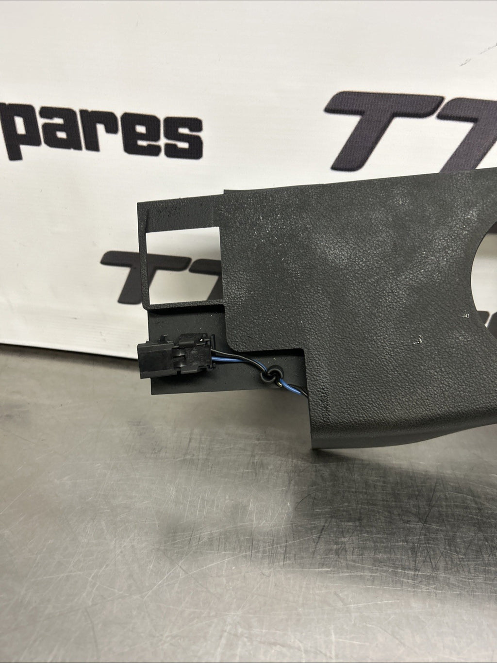 Audi TT 8N Mk1 Roadster NS Left Rear Panel Trim Soul Black 8N7863553E 8N7863681