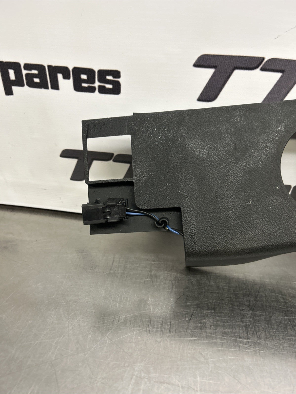 Audi TT 8N Mk1 Roadster NS Left Rear Panel Trim Soul Black 8N7863553E 8N7863681