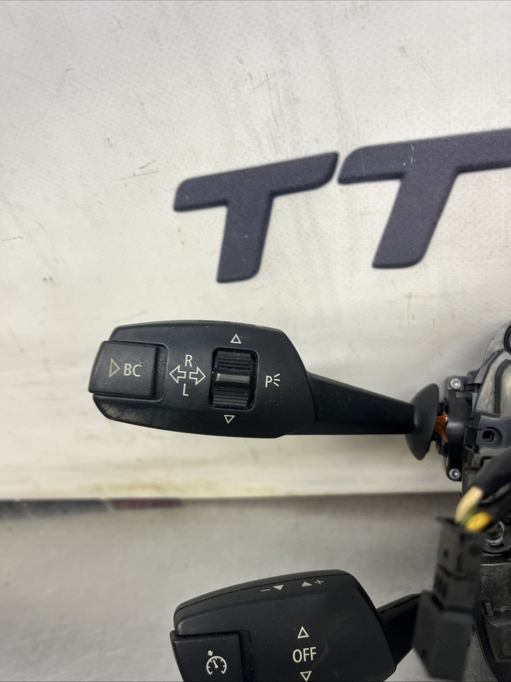 BMW X6 E71 2011 Wiper turn signal stalk switch 912237802 SAU77573
