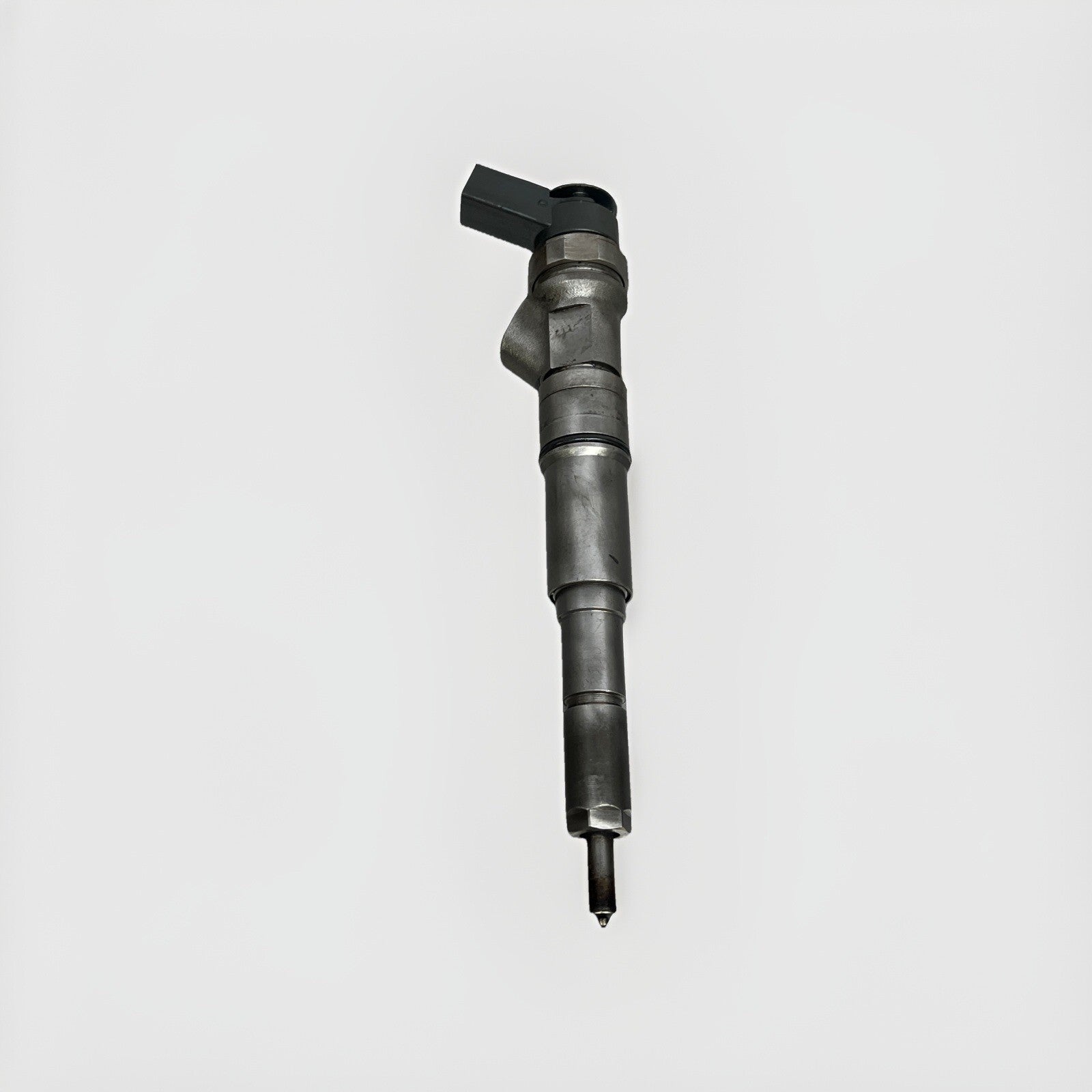 0445110216 Diesel Injector x 1     BMW 120,320,330,520,330,X3,X5 7793836