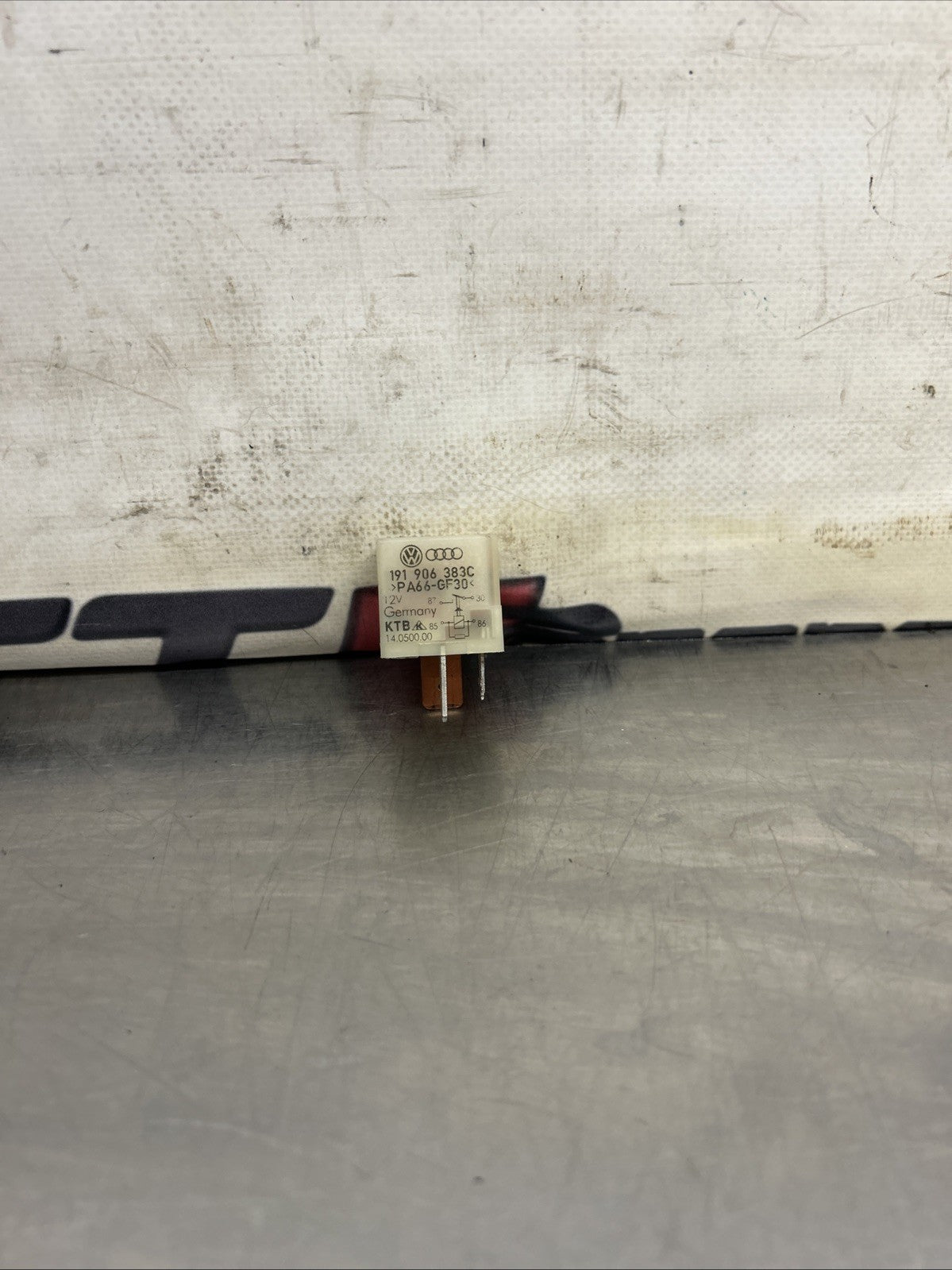 FUEL PUMP RELAY VW GOLF MK2 MK3 CORRADO no 167 C193