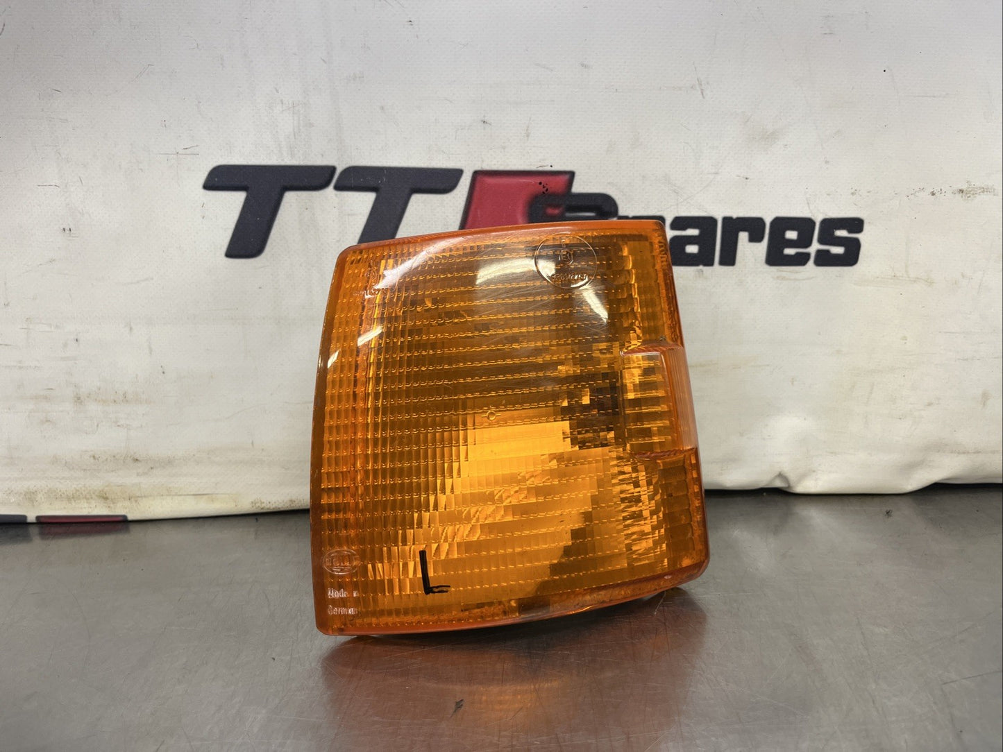 VW T4 1991-2003 LEFT AMBER INDICATOR FLASHER LAMP 701953049 701 953 049