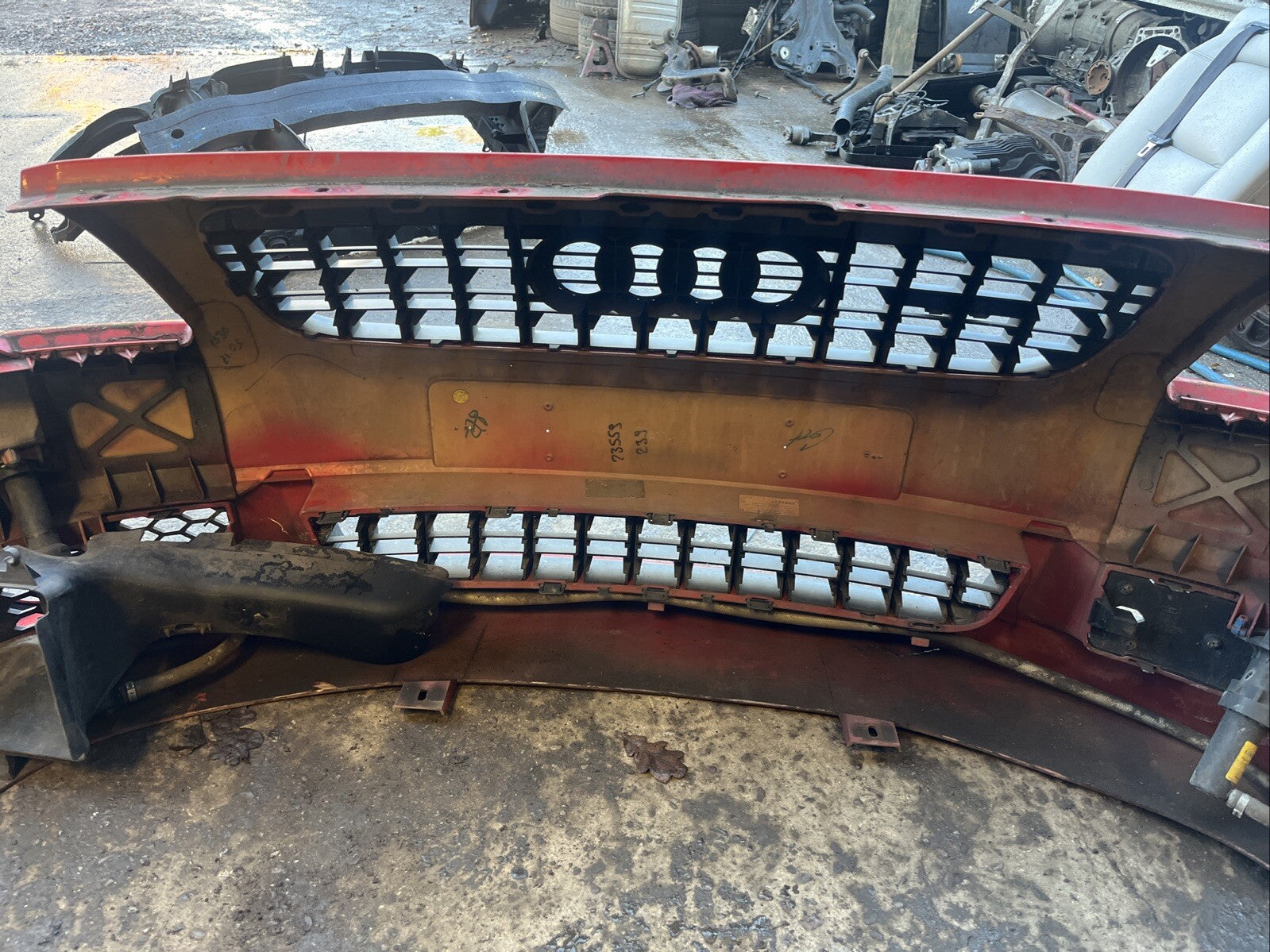 AUDI TT 8n mk1 3.2 V6 COMPLETE FRONT BUMPER + GRILLS WASHER JETS RED LZ3M