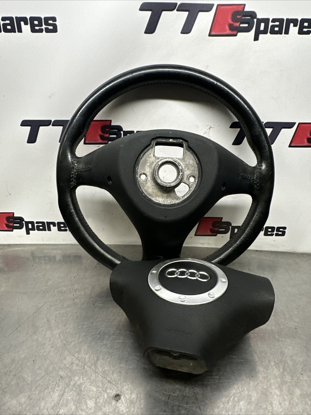 Audi TT Mk1 8N 1998-2006 Steering Wheel inc Centre Horn Button Press