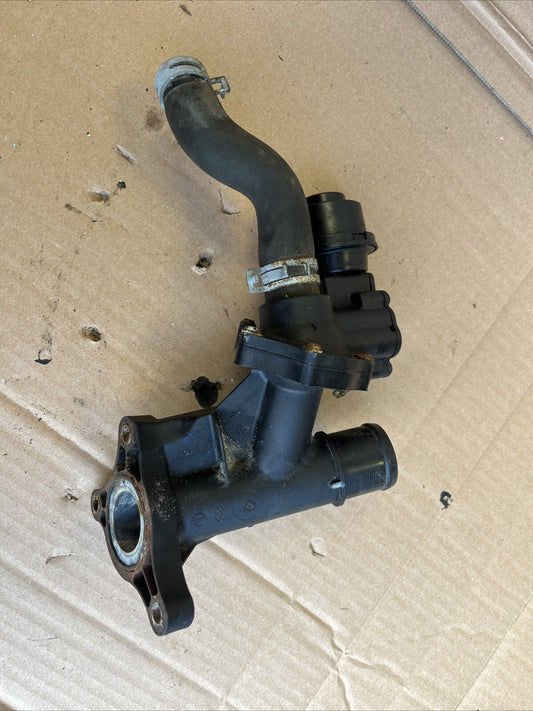 VAUXHALL VIVARO B TRAFIC Coolant housing Mk2 (X82) 14-17 1.6 110600686R