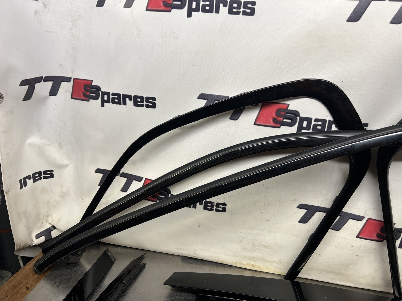BMW X5 E70 09-13 BLACK GLOSS SHADOW LINE DOOR WINDOW MOULDING TRIM SET