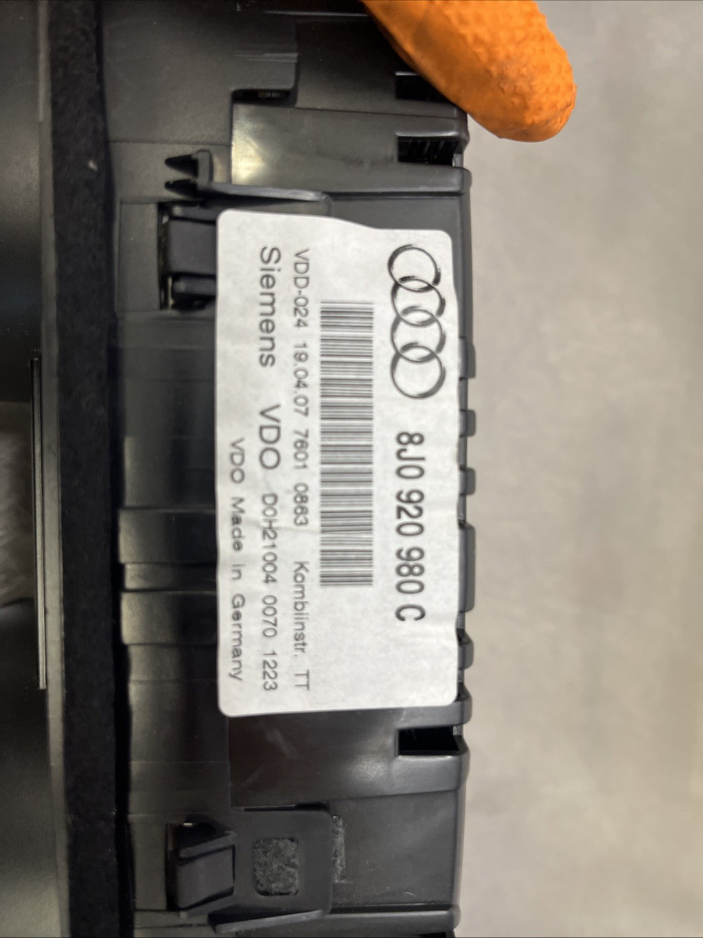 Audi TT MK2 2.0TFSI BWA Genuine Speedometer Instrument Cluster Speedo 8J0920980C