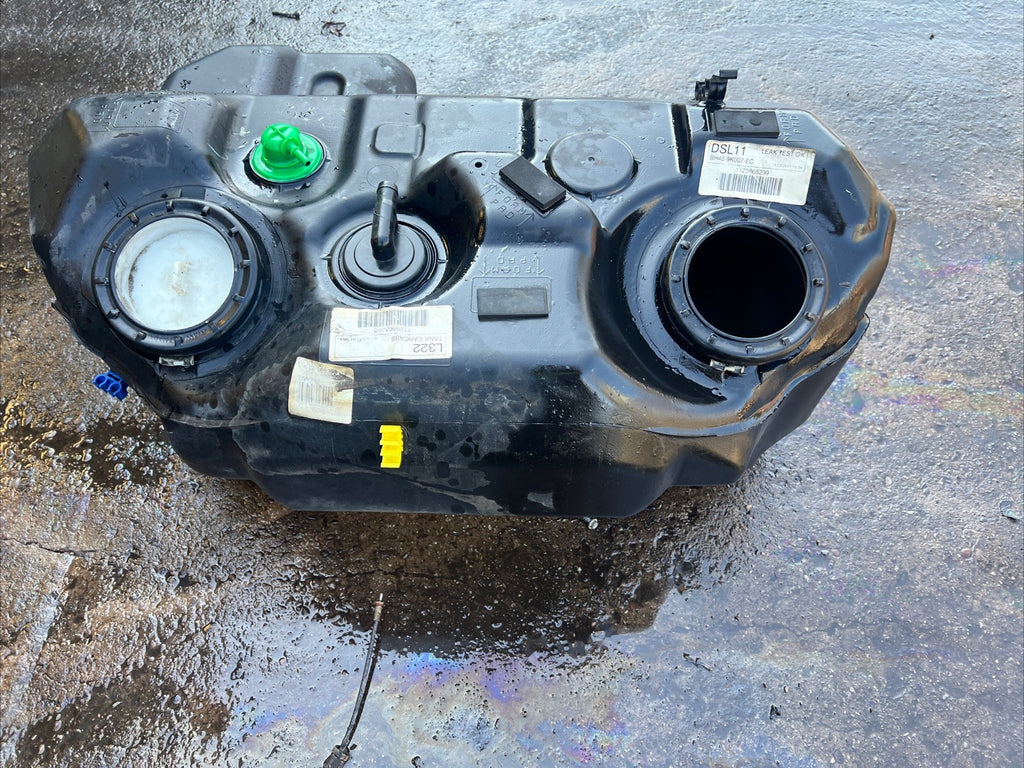 Range Rover L322 2010 -2012 4.4 TDV8 Diesel Rear Fuel Tank