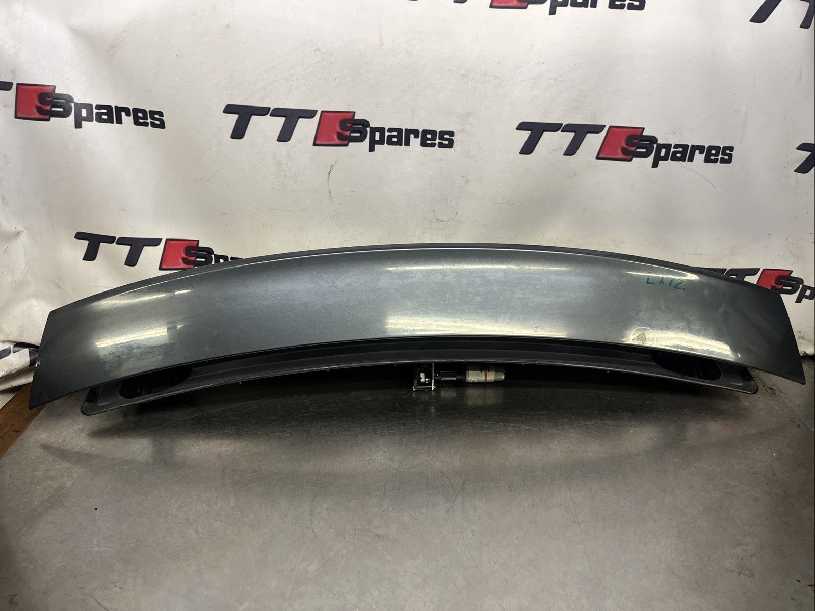 AUDI TT MK2 REAR SPOILER LX7Z DOLPHIN GREY 8J0827948C 06-14
