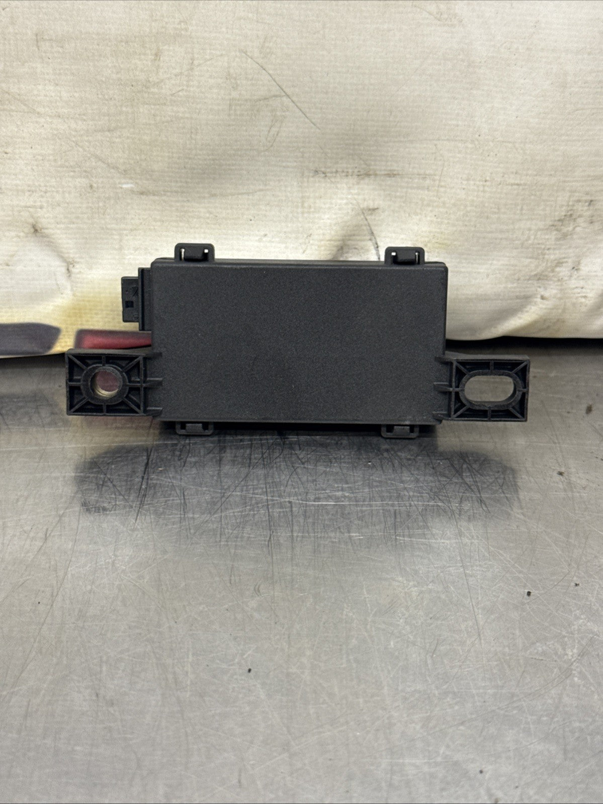 Land Rover Discovery Alarm Control Module Ecu Ywy000120 Mk3 2003-2010F