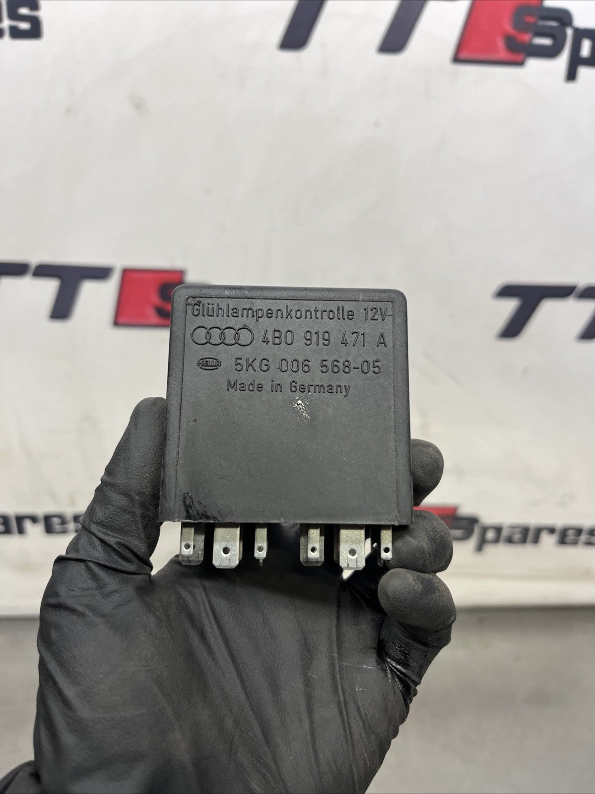 Audi Vw - No 393 Black Relay 4B0919471A - Headlight Control Relay - 5KG006568-05